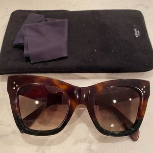 Celine Catherine Sunglasses (tortoise)